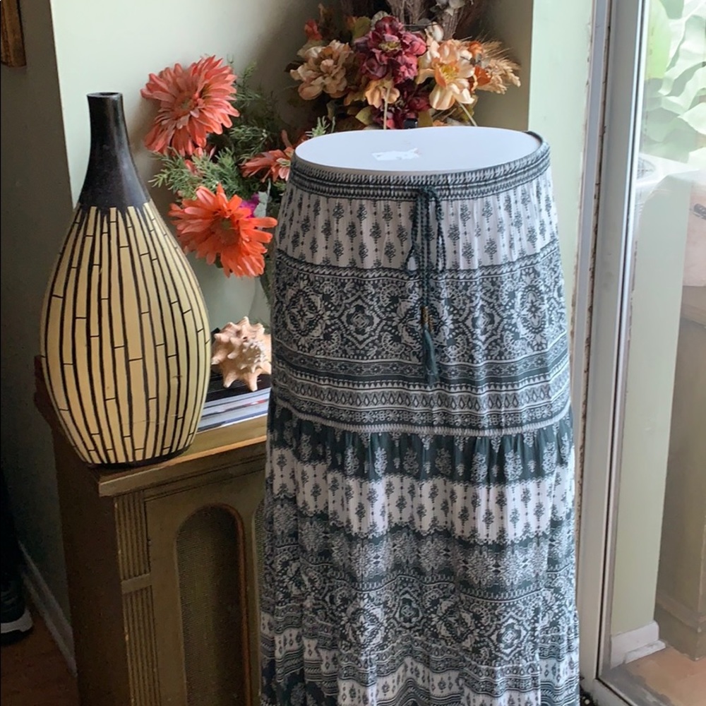 Used skirt